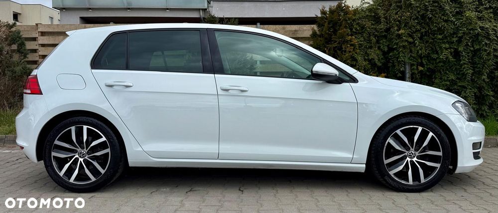 Volkswagen Golf - 12
