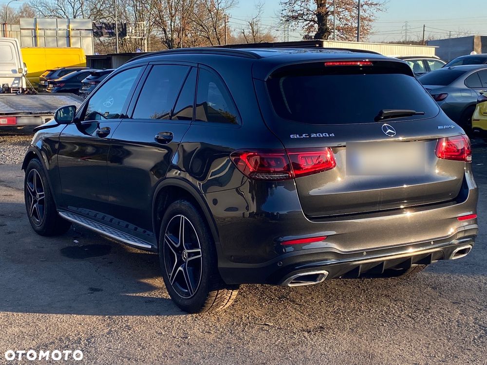 Mercedes-Benz GLC - 10
