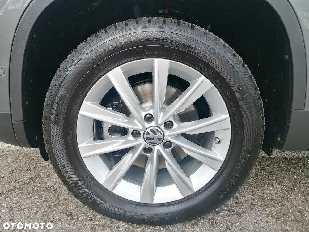 Volkswagen Tiguan 2.0 TDI DPF BlueMotion Technology Sport & Style - 30