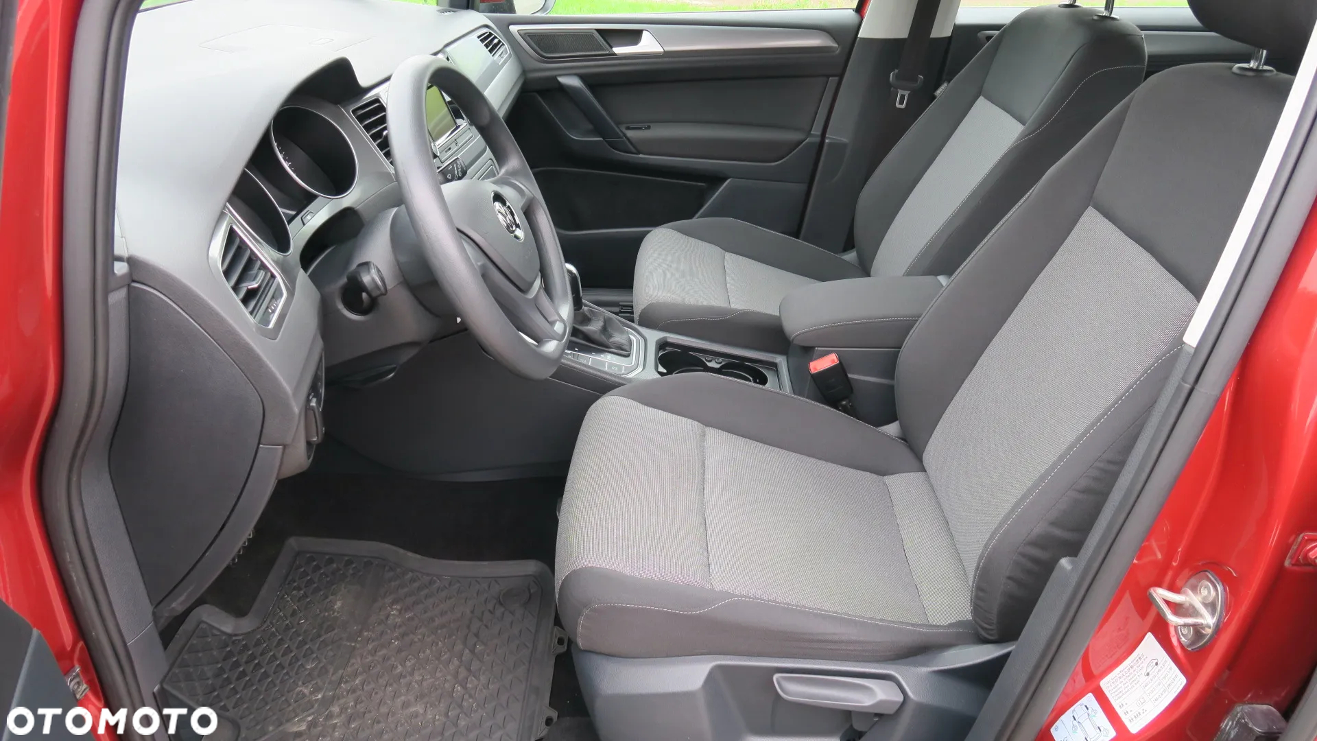 Volkswagen Golf Sportsvan 1.2 TSI (BlueMotion Technology) DSG Comfortline - 18