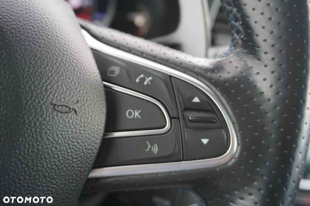 Renault Megane 1.6 TCe GT EDC - 18