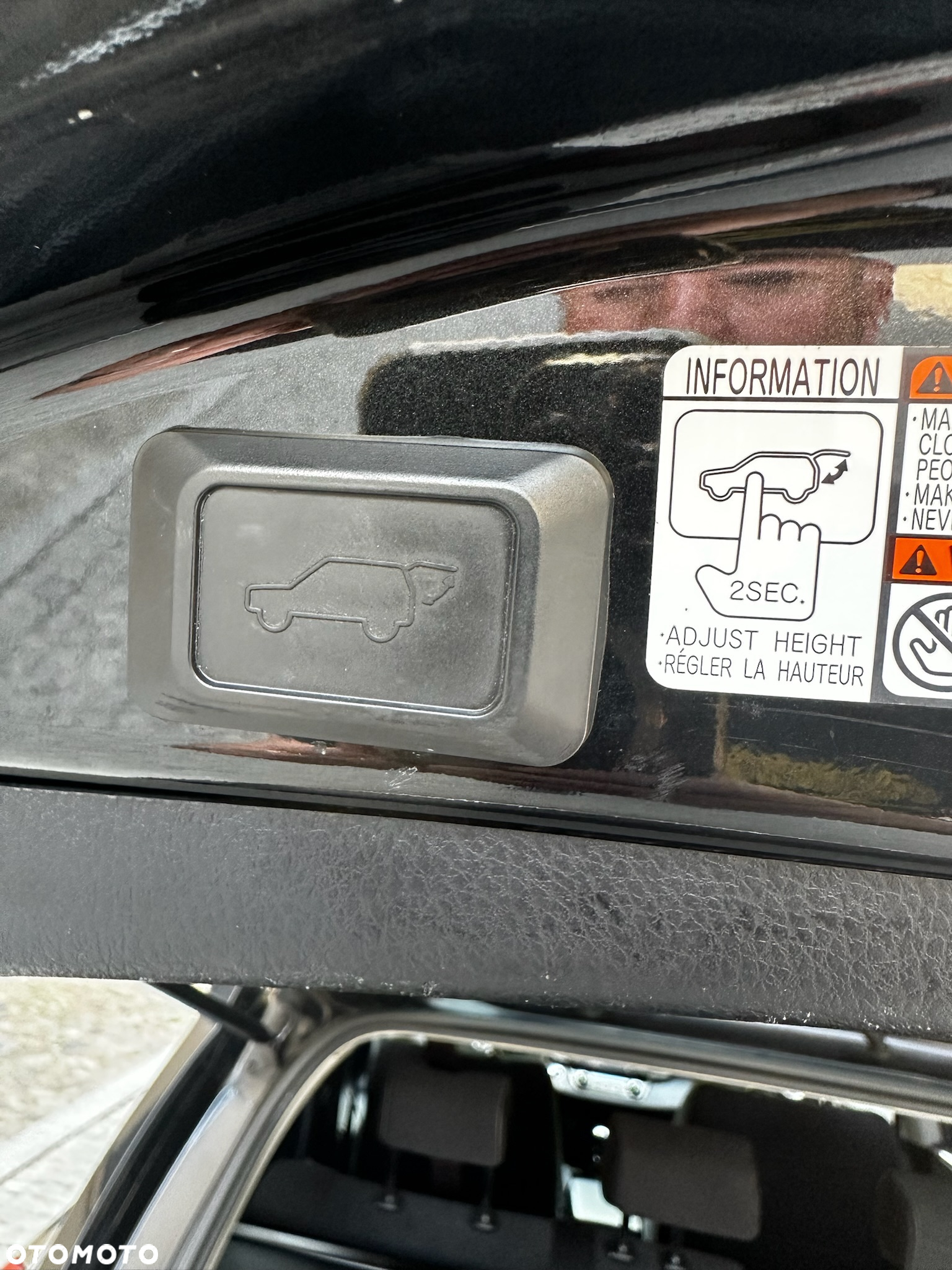 Toyota RAV4 2.0 D-4D Premium - 22