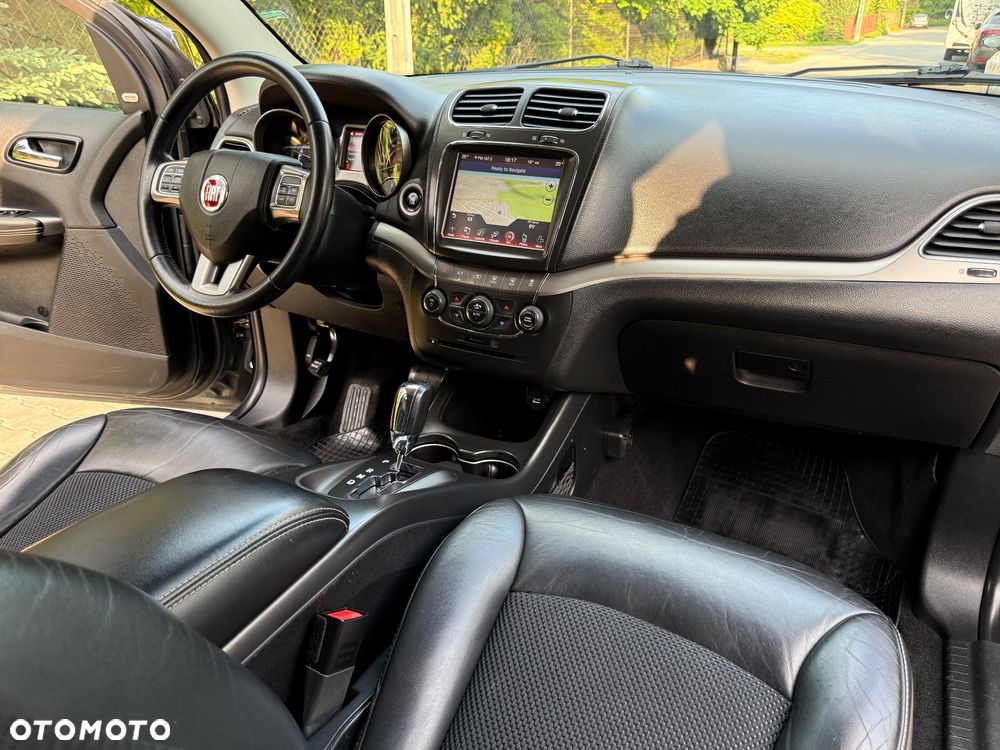 Fiat Freemont 2.0 Multijet 16V DPF Automatik Allrad Cross - 29