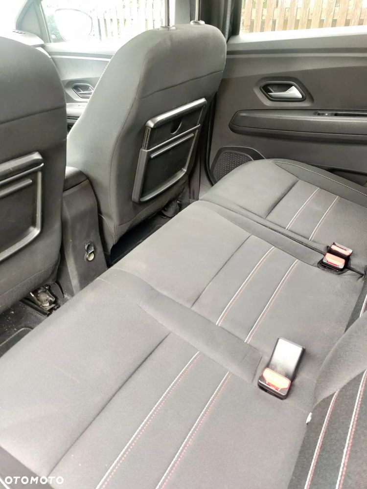 Dacia Jogger 1.0 TCe Extreme 7os - 4