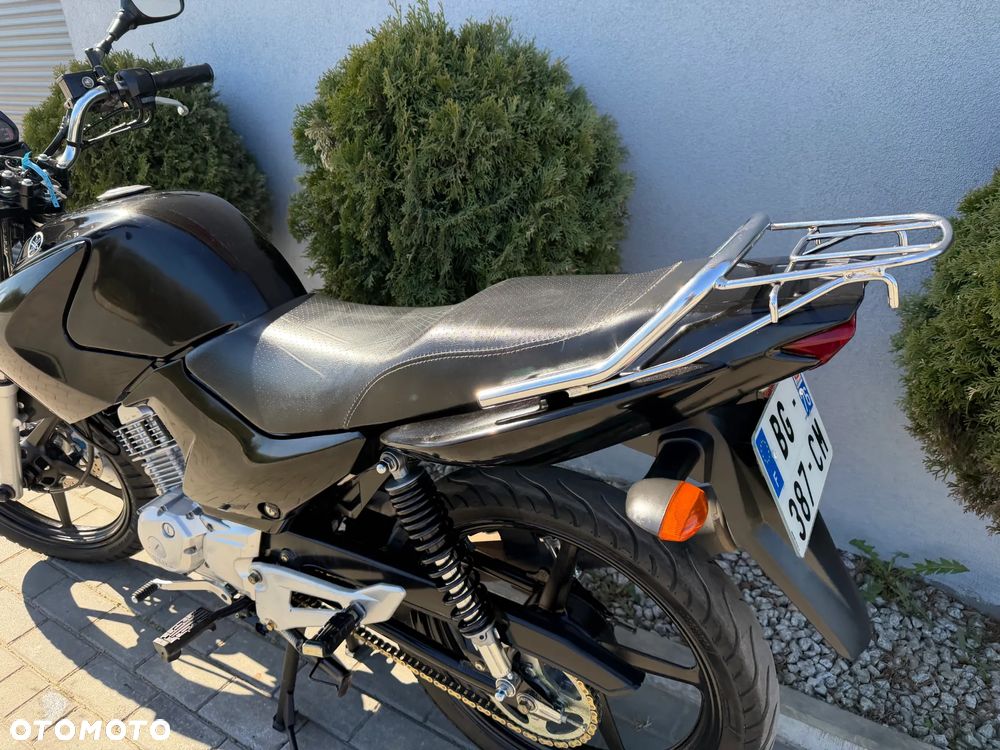 Yamaha YBR - 30