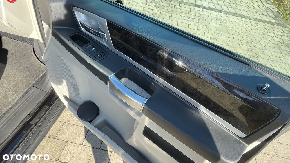 Chrysler Grand Voyager 3.8 Automatik Limited - 38