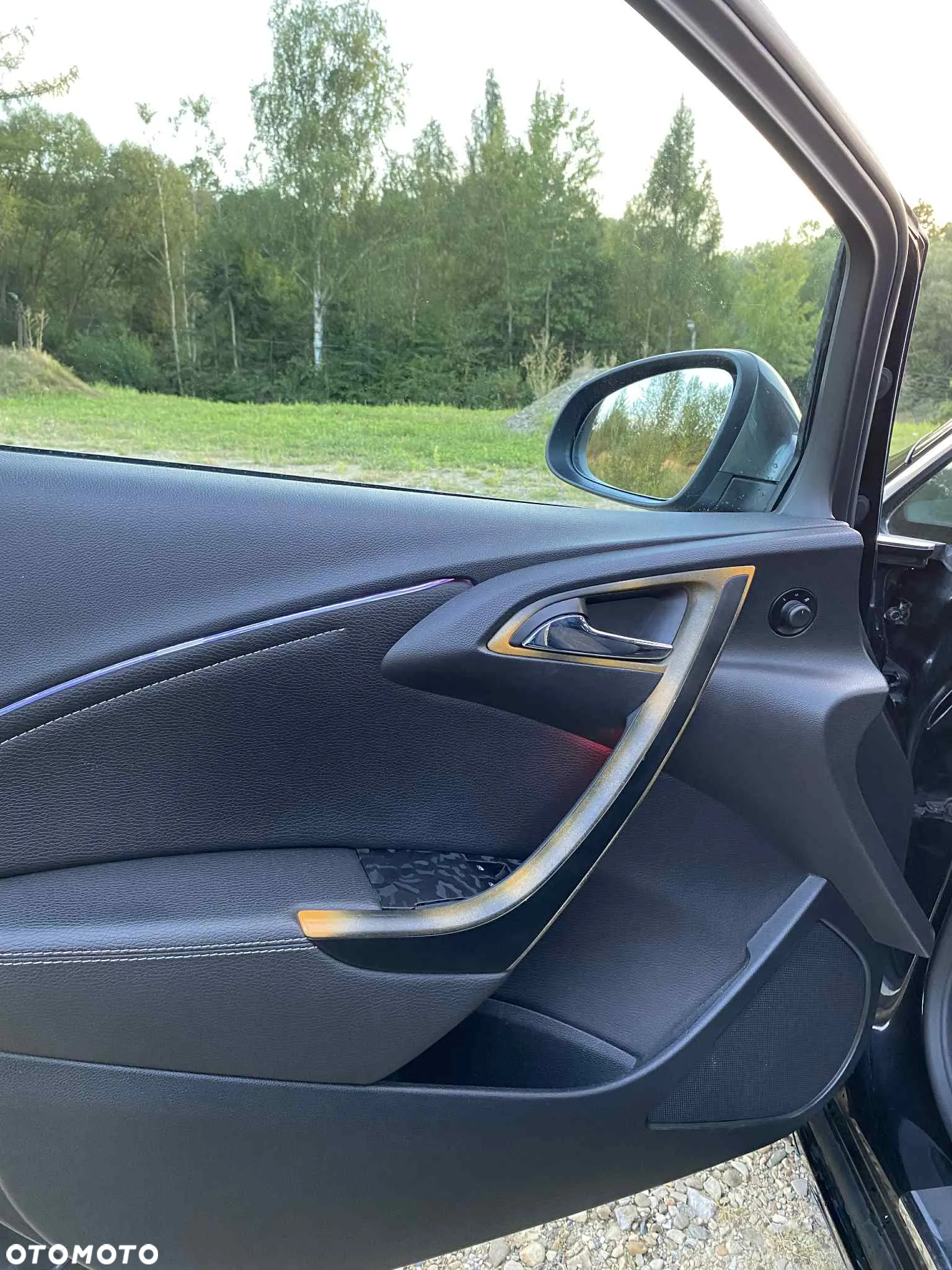 Opel Astra IV 1.4 T Sport - 12