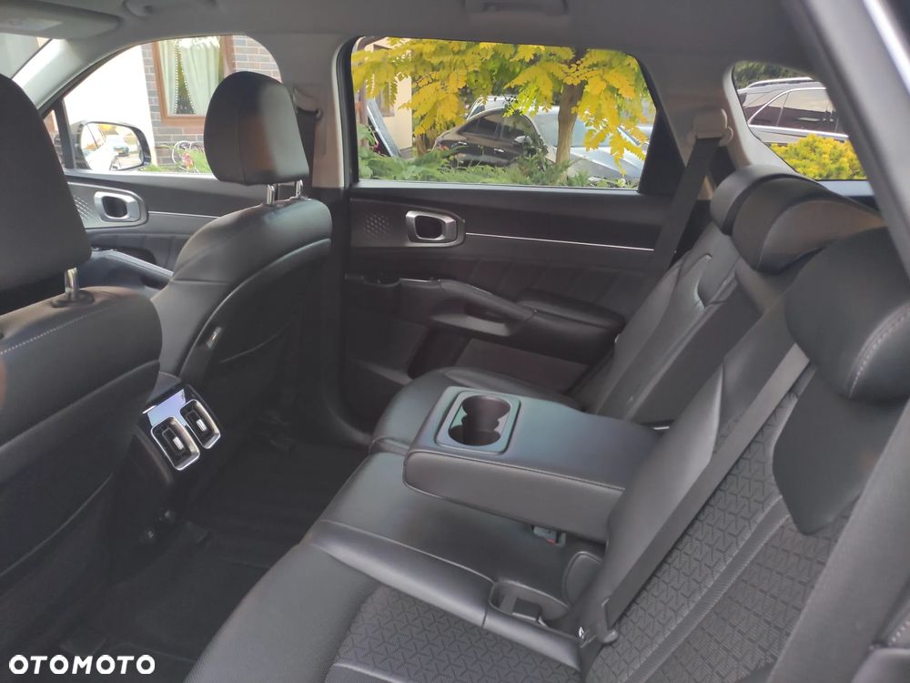 Kia Sorento 1.6 T-GDI HEV Prestige Line - 28