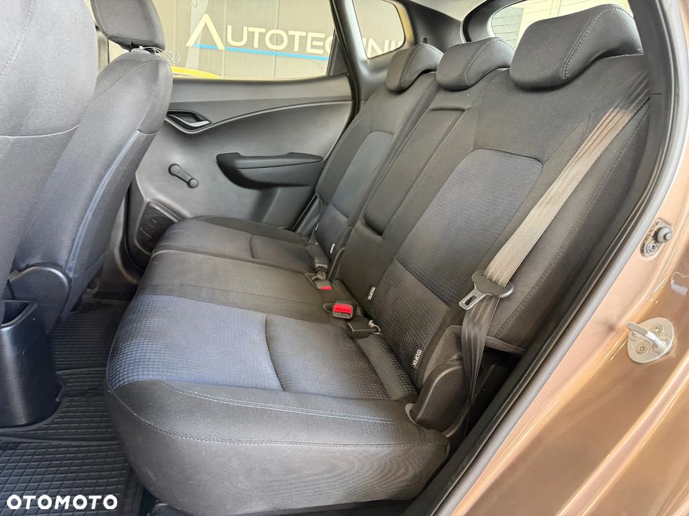 Hyundai ix20 1.4 Comfort - 13