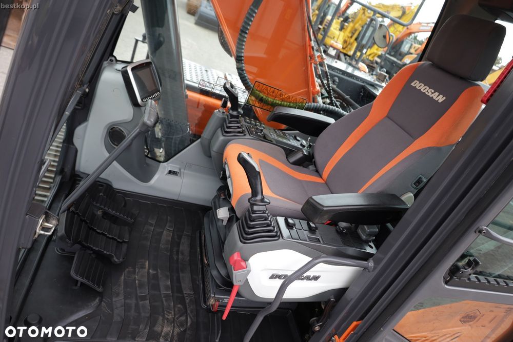 Doosan DX225LC-5 - 19