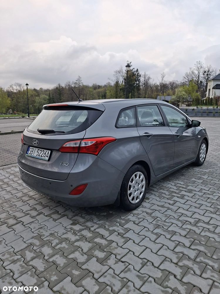 Hyundai i30 - 19