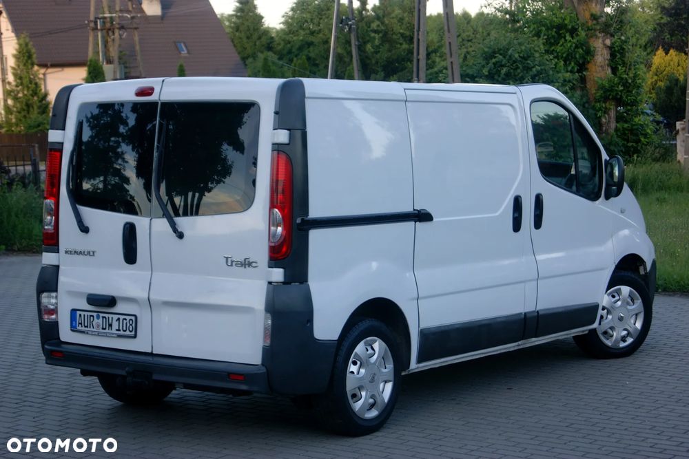 Renault TRAFIC - 13