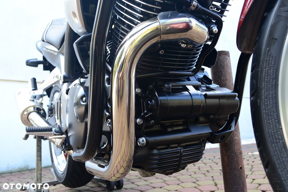 Yamaha BT - 16