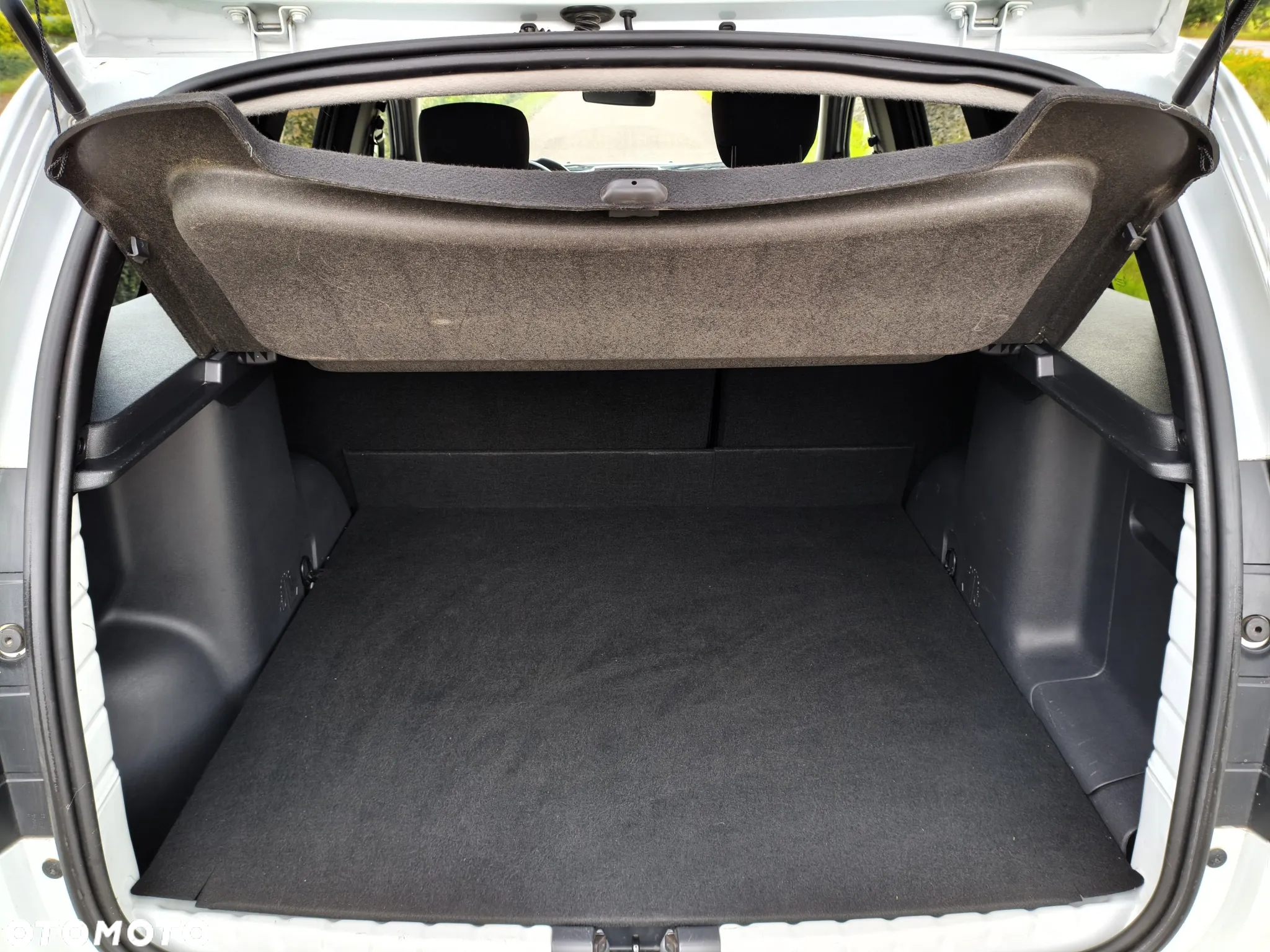 Dacia Duster 1.2 TCe Laureate 4x4 S&S EU6 - 25