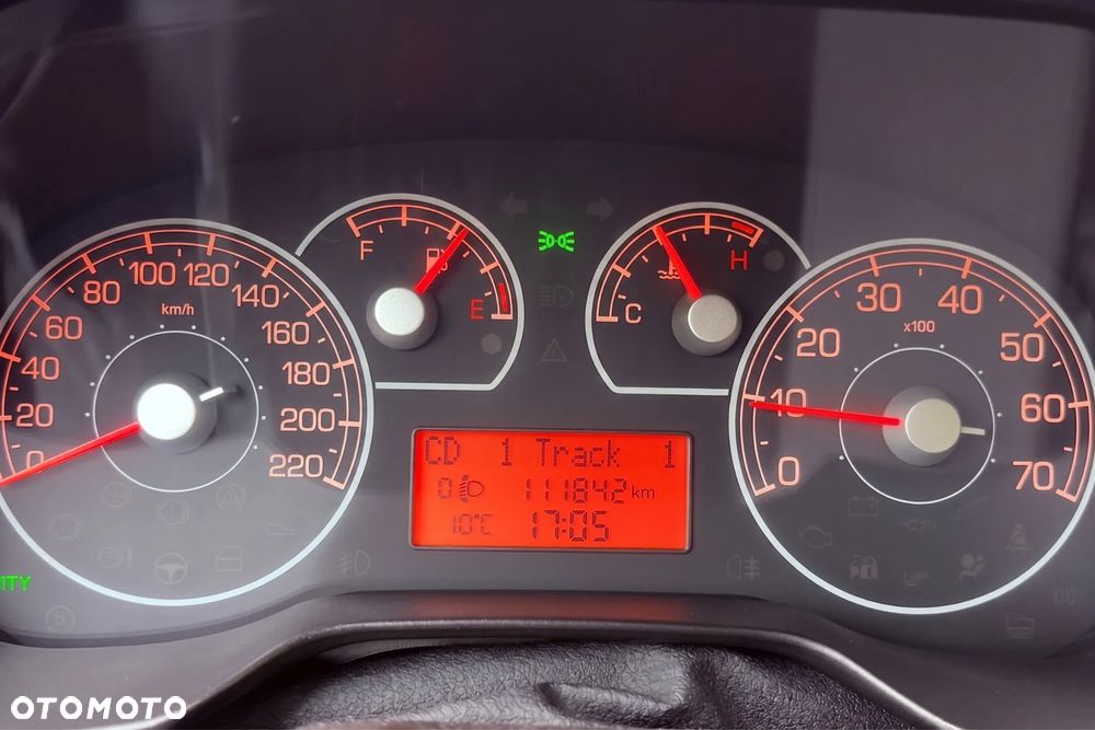 Fiat Grande Punto 1.4 8V Active - 11