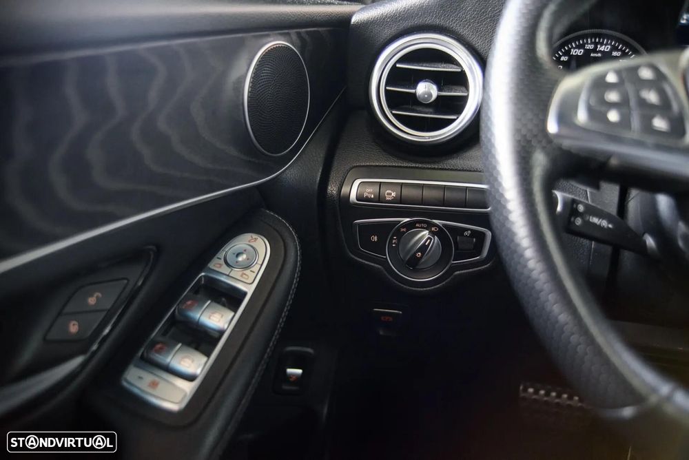 Mercedes-Benz GLC 250 d Coupé AMG Line 4-Matic - 32