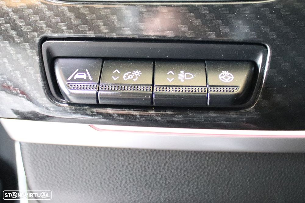 Renault Arkana 1.6 E-Tech R.S.Line - 19