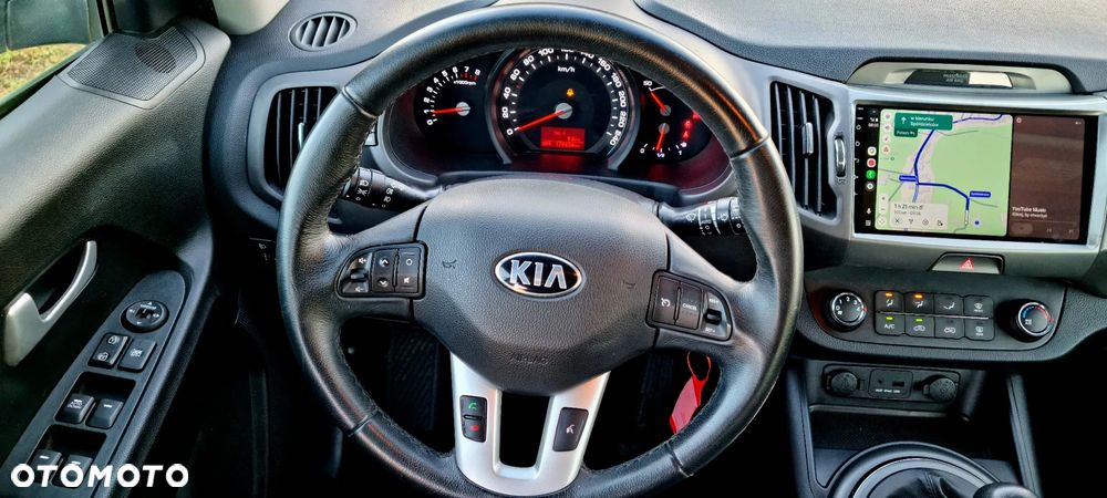 Kia Sportage - 16
