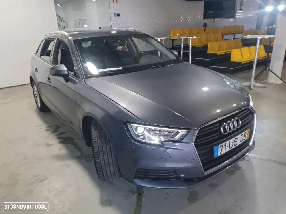 Audi A3 Sportback 2.0 TDI Design - 1