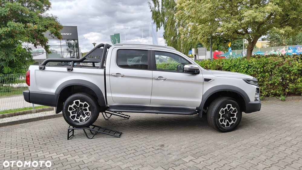JAC T9 - 3