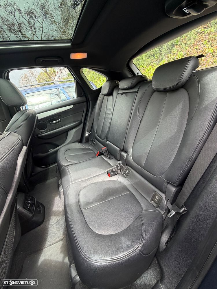 BMW 218 Active Tourer d Line Luxury Auto - 15