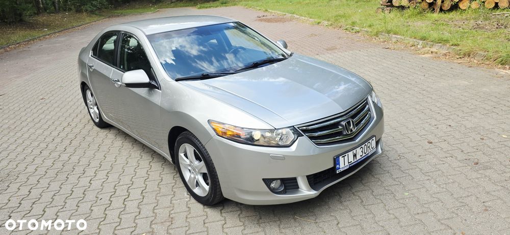 Honda Accord 2.0 Lifestyle - 23