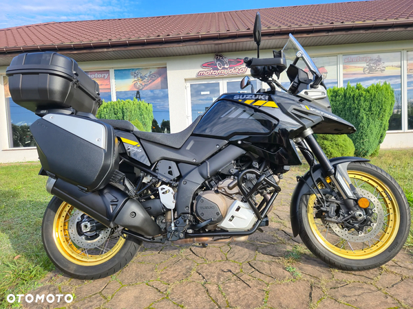 Suzuki V-STROM