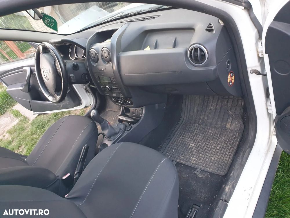 Dacia Duster - 8