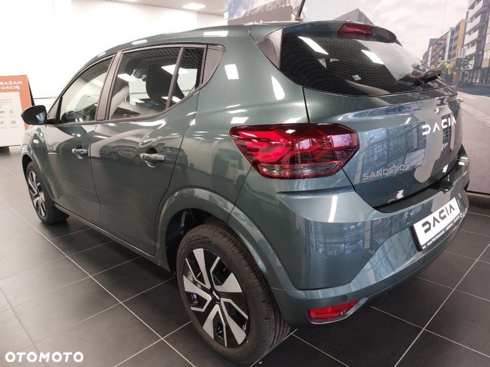 Dacia Sandero - 3