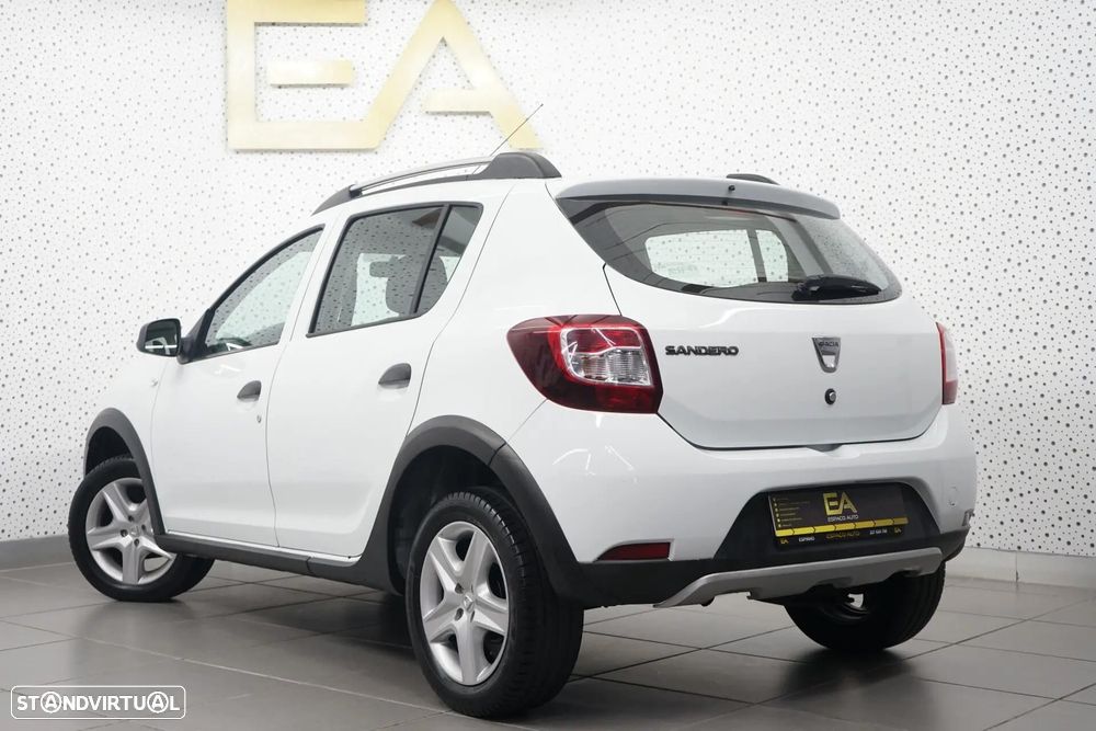 Dacia Sandero 2015 photo 4