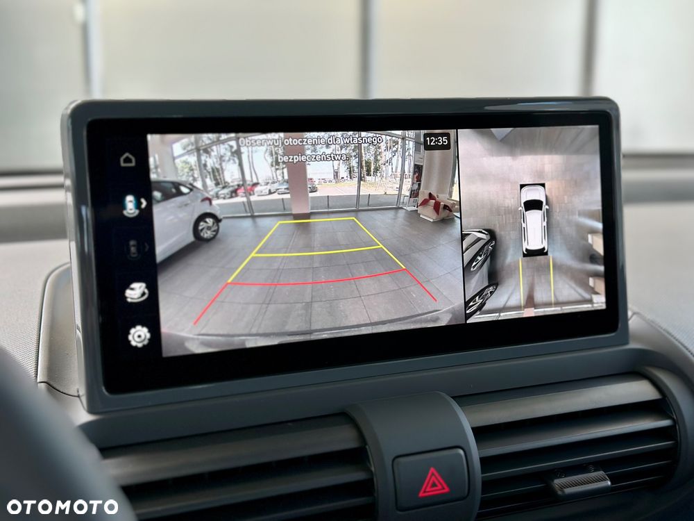 Hyundai Inster 49kWh Cross Smart - 27