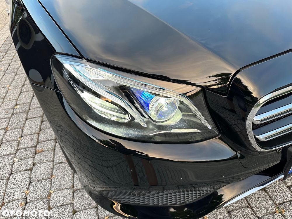 Mercedes-Benz Klasa E - 2