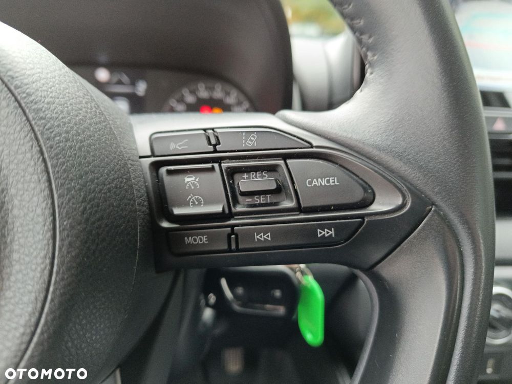 Toyota Yaris - 16