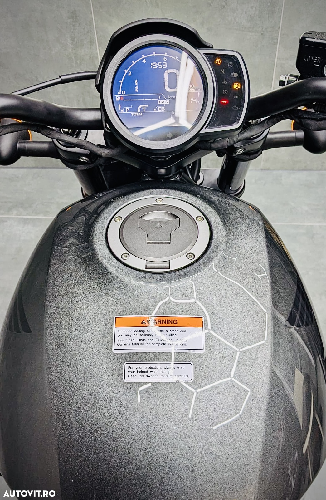 Honda Rebel 1100 - 2