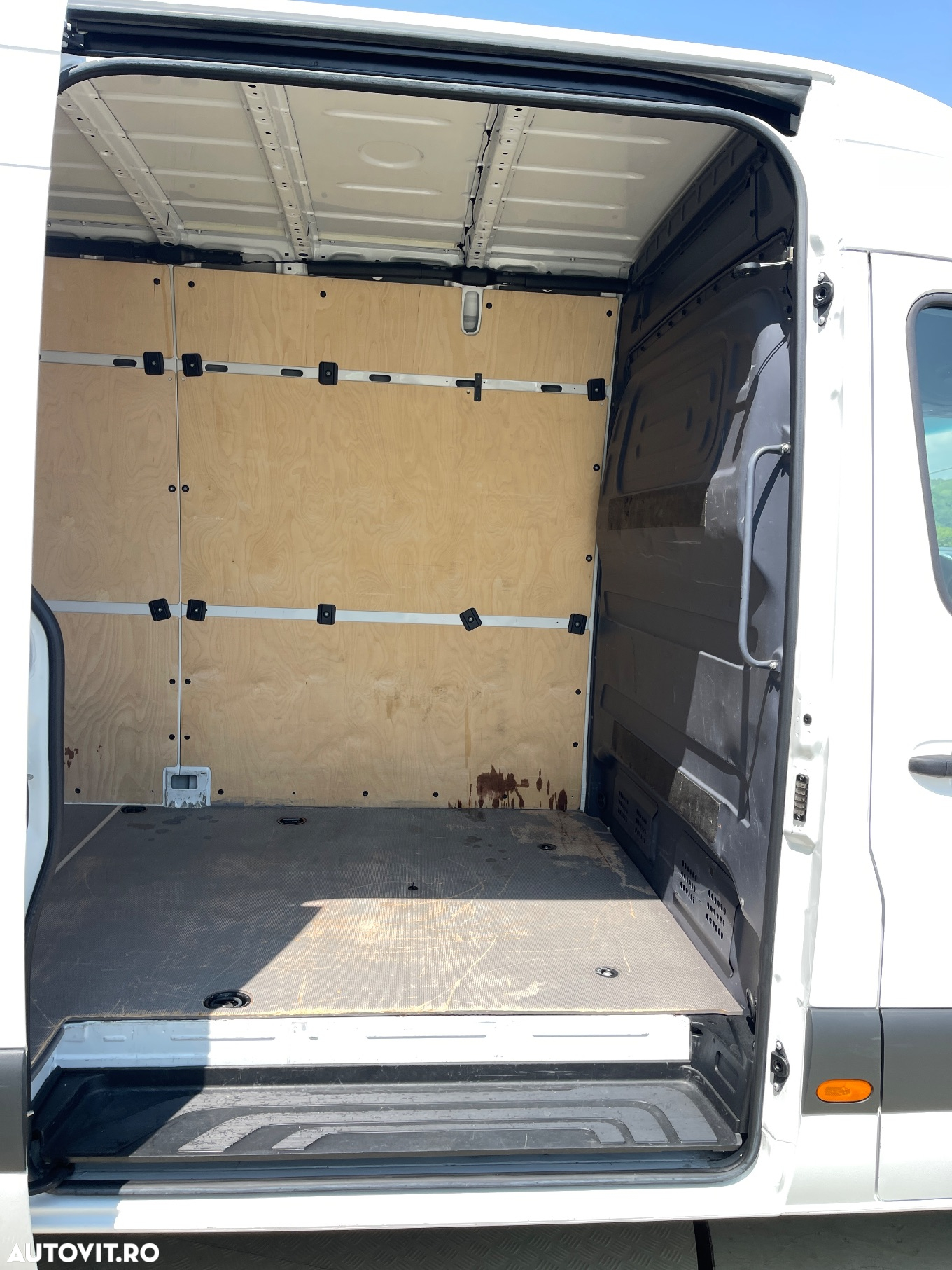 Mercedes-Benz Sprinter 519 3.0CDI V6  LUNG  PUNTE DUBLA - 17