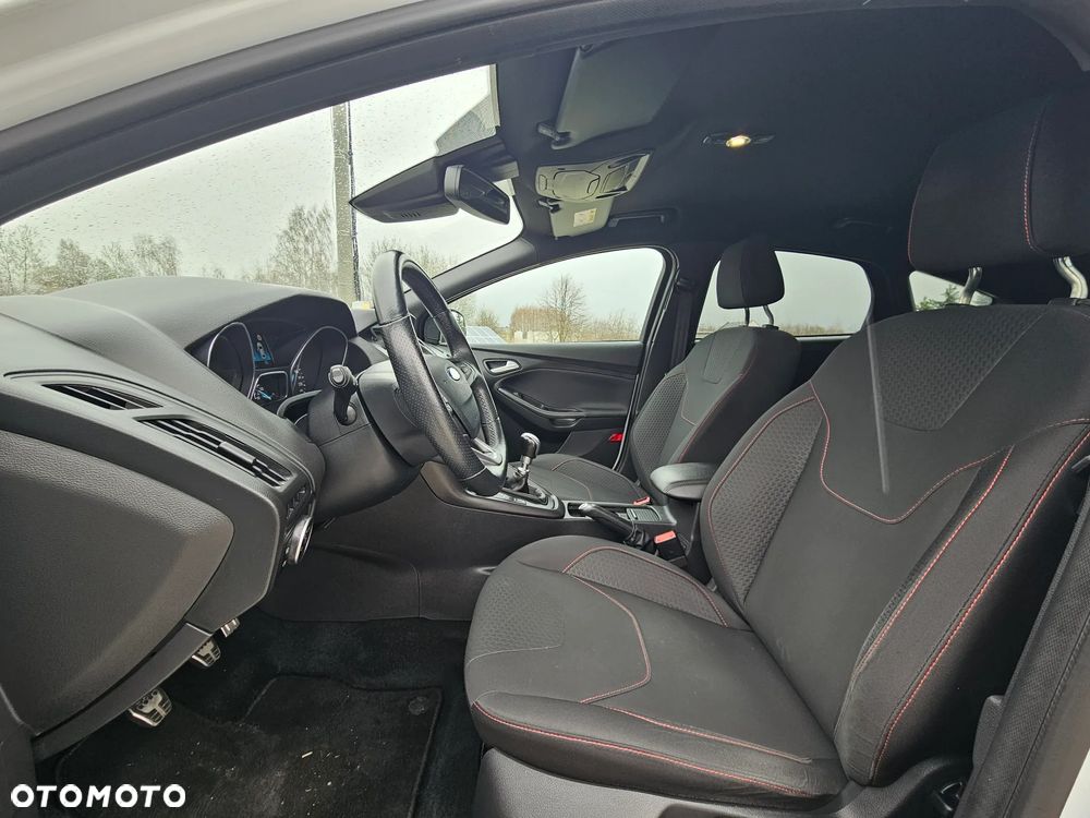 Ford Focus 1.5 EcoBoost STart-Stopp-System ST-LINE - 7