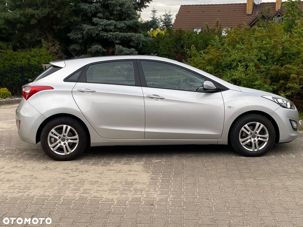 Hyundai i30 1.4 Advantage - 11