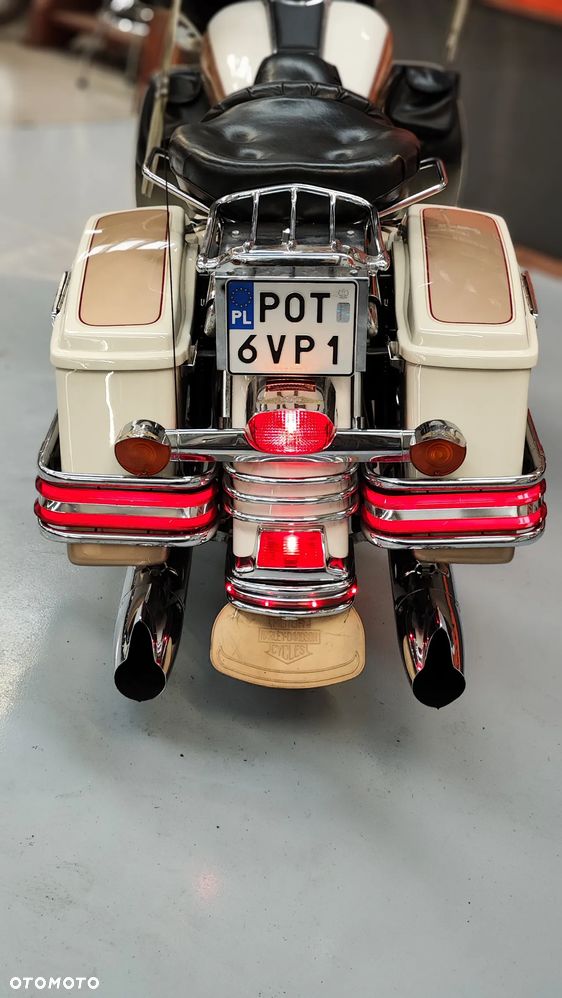 Harley-Davidson FLH Electra Glide - 35