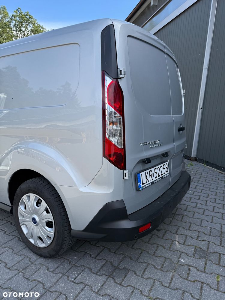 Ford Transit Connect - 13