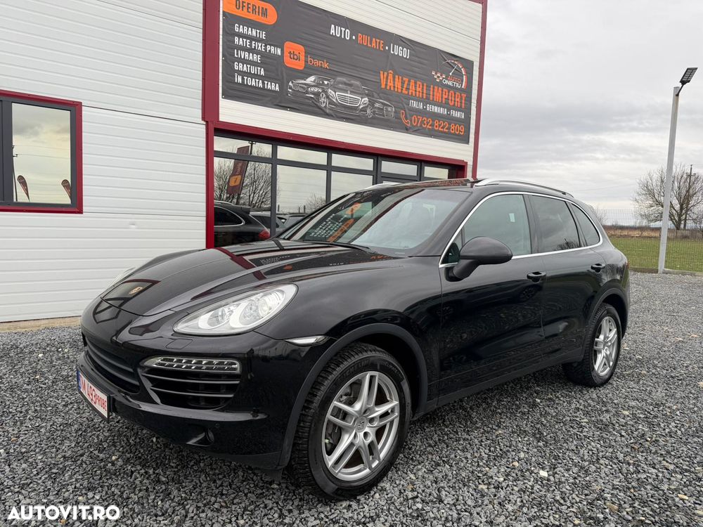 Porsche Cayenne Platinum Edition - 1