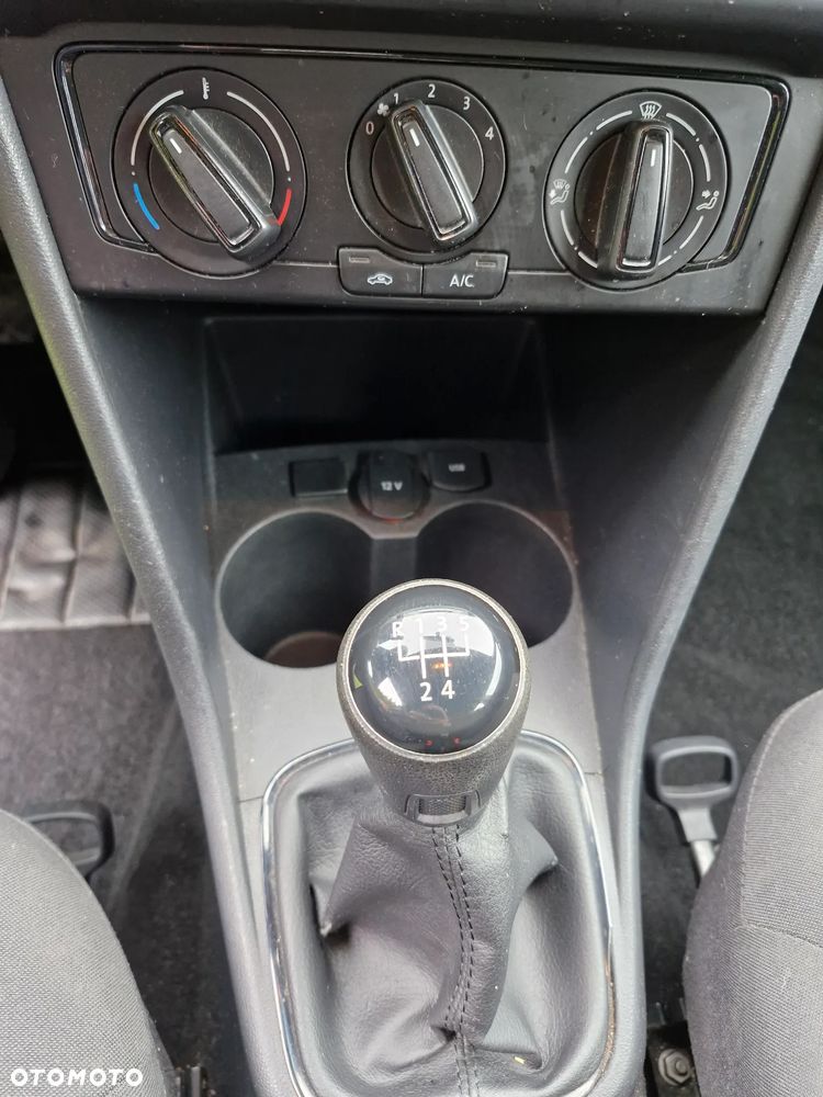 Volkswagen Polo 1.4 TDI Trendline - 8