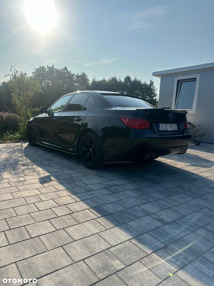 Spoiler Lotka BMW E60 Dokładka Tylna Klapy Bagażnika Czarny Połysk - 2