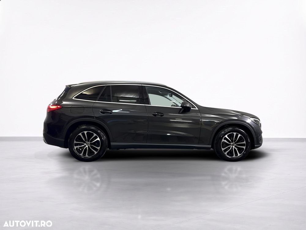 MERCEDES-BENZ GLC 2023 — imagine 6