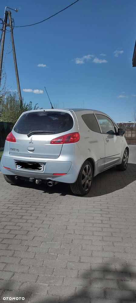 Mitsubishi Colt - 3