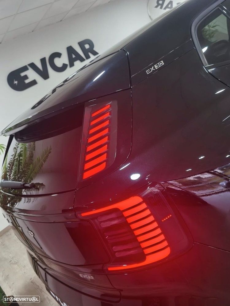 Volvo EX30 69 kWh Single Motor Extended Range Core - 7