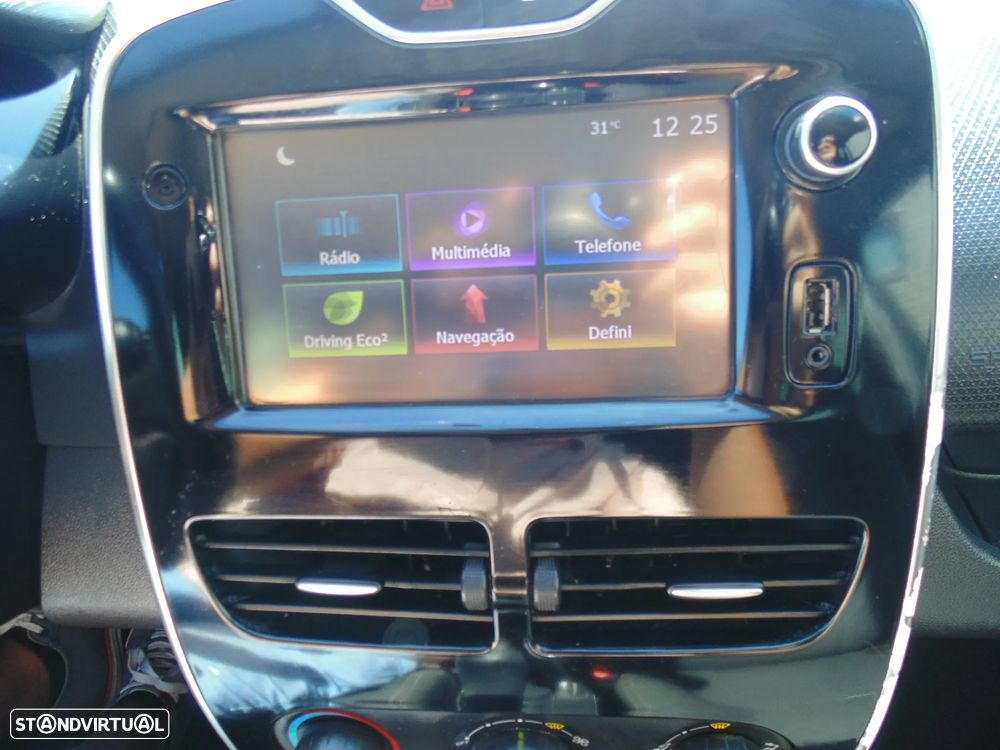 Renault Clio 0.9 TCe Limited - 30