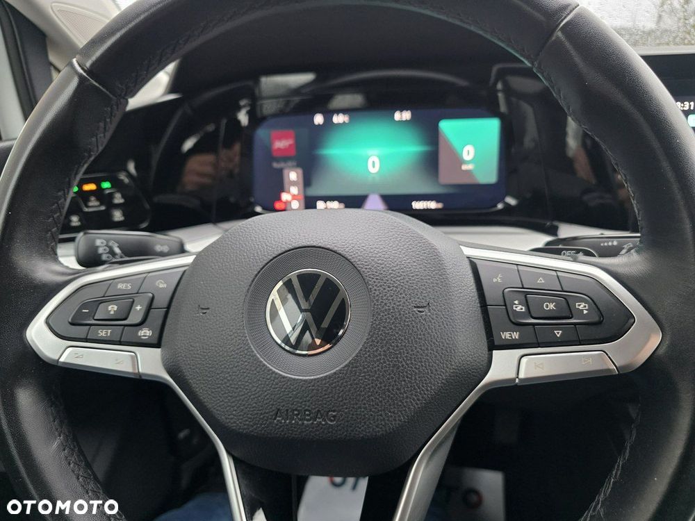 Volkswagen Golf - 19