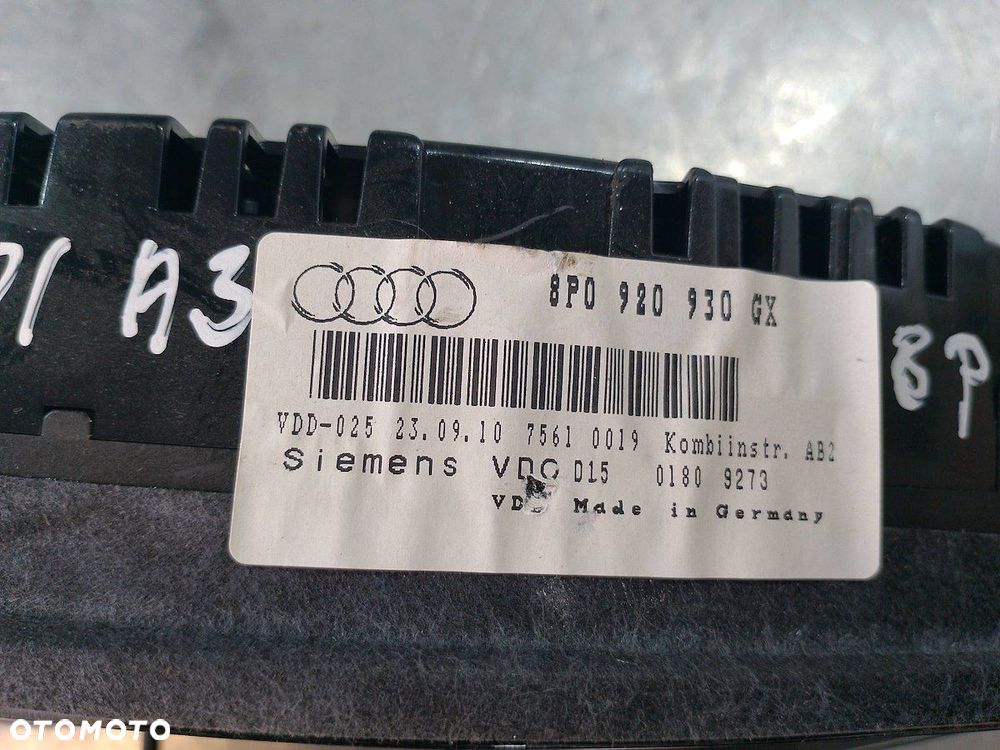 LICZNIK AUDI A3 ( 8P1 ) A2C53060179   A2C53321011   8P0920930GX 2.0 FSI - 2
