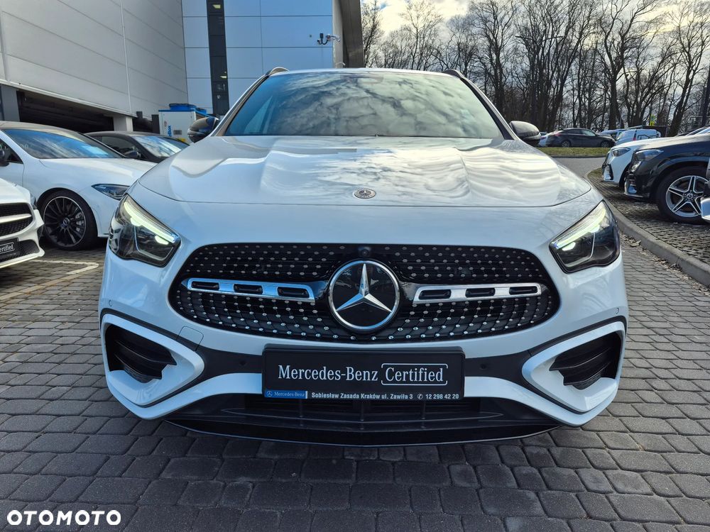 Mercedes-Benz GLA 200 AMG Line - 7