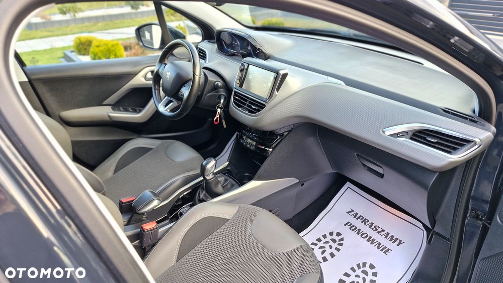 Peugeot 2008 PureTech 110 Stop&Start Style - 24